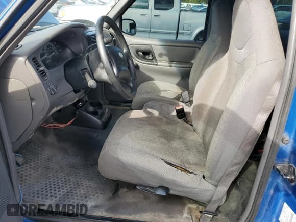 ✅ 2002 Ford Ranger XL • VIN: 1FTYR10U02PA25993 • Lot: 92066245. Wystawiony na Copart z przebiegiem 161 959 mil. Bezpłatny archiwum sprzedaży aukcyjnych z USA i szczegółowy raport historii pojazdu na DreamBid. Zdjęcie 7.