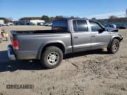 ✅ 2004 Dodge Dakota SLT • VIN: 1D7HL48NX4S579127 • Lot: 83688784. Wystawiony na Copart z przebiegiem 261 990 mil. Bezpłatny archiwum sprzedaży aukcyjnych z USA i szczegółowy raport historii pojazdu na DreamBid. Zdjęcie 3.
