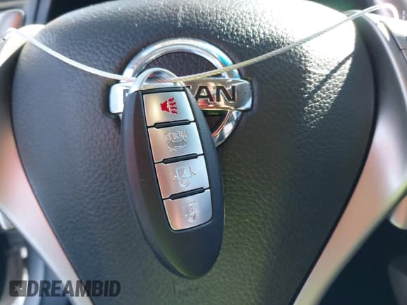 ✅ 2015 Nissan Altima SL • VIN: 1N4BL3AP2FC282992 • Lot: 41980768. Listed on IAAI with 187,550 mi. Free auction sales archive from the USA and detailed vehicle history report at DreamBid. Image 11.