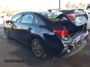 ✅ 2024 Kia Forte LXS • VIN: 3KPF24ADXRE791994 • Lot: 43628395. Wystawiony na IAAI z przebiegiem 25 935 mil. Bezpłatny archiwum sprzedaży aukcyjnych z USA i szczegółowy raport historii pojazdu na DreamBid. Zdjęcie 3.