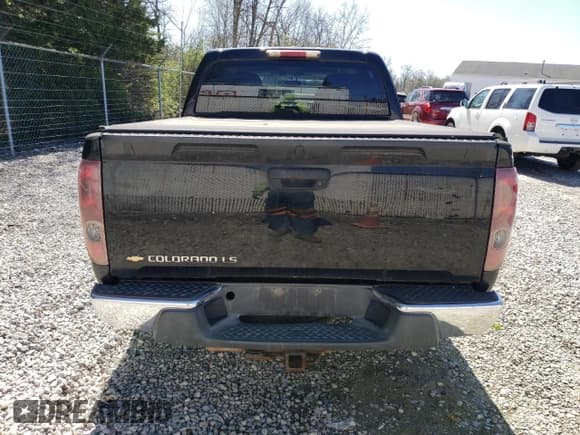 ✅ 2005 Chevrolet Colorado 1SF LS Z71 • VIN: 1GCDT136158168821 • Лот: 54888345. Опубликован ранее на Copart с пробегом 128 866 миль. Бесплатный доступ к архиву аукционных продаж из США и подробный отчёт об истории автомобиля на DreamBid. Изображение 6.