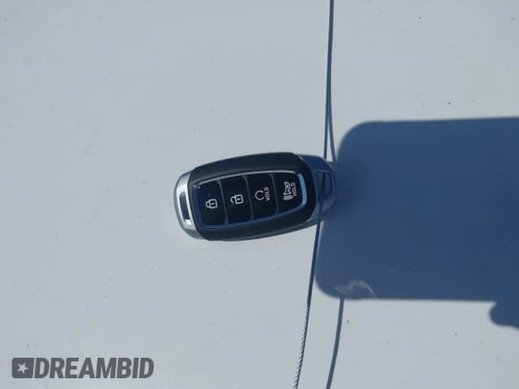 ✅ 2024 Hyundai Venue SEL • VIN: KMHRC8A32RU315387 • Lot: 41957361. Listed on IAAI with 5,303 mi. Free auction sales archive from the USA and detailed vehicle history report at DreamBid. Image 11.