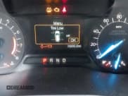 ✅ 2019 Ford Police Interceptor Utility • VIN: 1FM5K8AR1KGA62699 • Lot: 40735851. Wystawiony na IAAI z przebiegiem 76 605 mil. Bezpłatny archiwum sprzedaży aukcyjnych z USA i szczegółowy raport historii pojazdu na DreamBid. Zdjęcie 15.