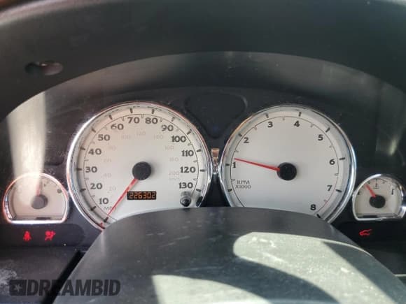 ✅ 2007 Saturn VUE I4 • VIN: 5GZCZ33D77S839756 • Lot: 56847835. Wystawiony na Copart z przebiegiem 226 302 mil. Bezpłatny archiwum sprzedaży aukcyjnych z USA i szczegółowy raport historii pojazdu na DreamBid. Zdjęcie 9.