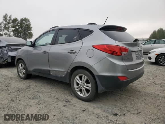 ✅ 2011 Hyundai Tucson Limited • VIN: KM8JUCAC2BU264783 • Lot: 71368135. Listed on Copart with 161,832 mi miles. Access the free auction sales archive from the USA and view a detailed vehicle history report at DreamBid. Image 2.