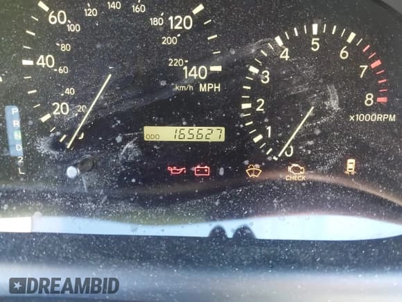 ✅ 2000 Lexus RX 300 • VIN: JT6GF10U0Y0070882 • Лот: 43809034. Опубликован ранее на IAAI с пробегом 165 627 миль. Бесплатный доступ к архиву аукционных продаж из США и подробный отчёт об истории автомобиля на DreamBid. Изображение 7.