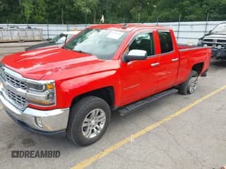 ✅ 2017 Chevrolet Silverado 1500 LT • VIN: 1GCVKREC1HZ120677 • Лот: 42999904. Опубликован ранее на IAAI с пробегом 72 548 миль. Бесплатный доступ к архиву аукционных продаж из США и подробный отчёт об истории автомобиля на DreamBid. Изображение 2.