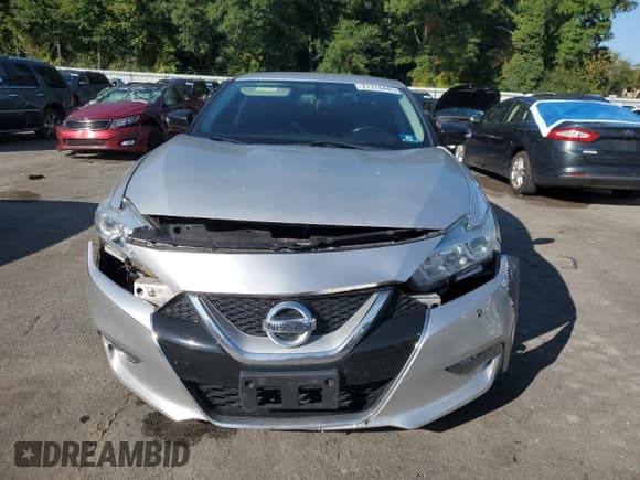 ✅ 2017 Nissan Maxima S • VIN: 1N4AA6AP8HC391771 • Lot: 71714445. Listed on Copart with 118,257 mi. Free auction sales archive from the USA and detailed vehicle history report at DreamBid. Image 5.