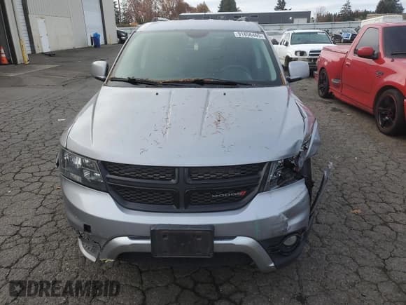 ✅ 2015 Dodge Journey Crossroad • VIN: 3C4PDCGGXFT645046 • Lot: 91856465. Wystawiony na Copart z przebiegiem Nie podano. Bezpłatny archiwum sprzedaży aukcyjnych z USA i szczegółowy raport historii pojazdu na DreamBid. Zdjęcie 5.