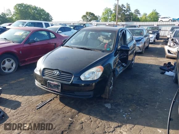 ✅ 2010 Hyundai Accent GLS • VIN: KMHCN4AC5AU410040 • Лот: 42178746. Опубликован ранее на IAAI с пробегом 113 396 миль. Бесплатный доступ к архиву аукционных продаж из США и подробный отчёт об истории автомобиля на DreamBid. Изображение 2.