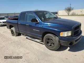 ✅ 2005 Dodge 1500 SLT • VIN: 1D7HA18N05S159804 • Лот: 77878734. Опубликован ранее на Copart с пробегом 257 051 миль. Бесплатный доступ к архиву аукционных продаж из США и подробный отчёт об истории автомобиля на DreamBid. Изображение 4.