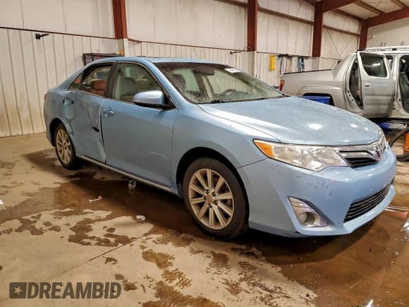 ✅ 2012 Toyota Camry SE • VIN: 4T1BK1FK8CU513913 • Lot: 94058575. Wystawiony na Copart z przebiegiem 117 547 mil. Bezpłatny archiwum sprzedaży aukcyjnych z USA i szczegółowy raport historii pojazdu na DreamBid. Zdjęcie 4.