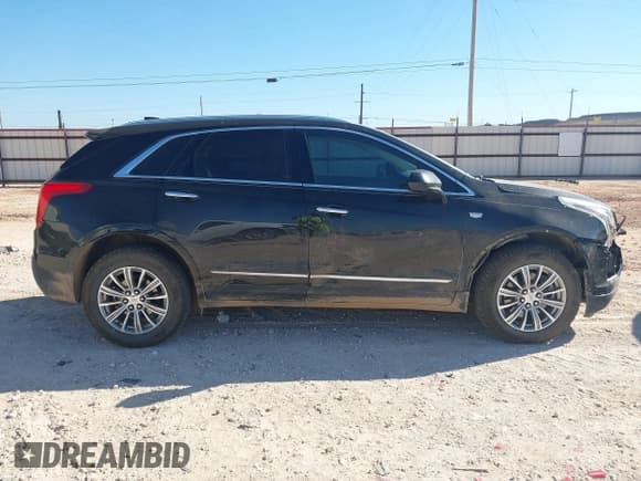 ✅ 2017 Cadillac XT5 Luxury FWD • VIN: 1GYKNBRS8HZ134718 • Лот: 43357786. Опубликован ранее на IAAI с пробегом 141 268 миль. Бесплатный доступ к архиву аукционных продаж из США и подробный отчёт об истории автомобиля на DreamBid. Изображение 13.