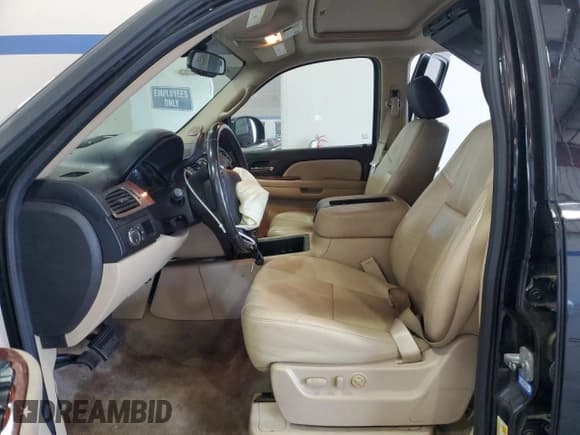 ✅ 2007 Chevrolet Avalanche LS • VIN: 3GNEC12037G137995 • Lot: 66446585. Listed on Copart with Not provided. Free auction sales archive from the USA and detailed vehicle history report at DreamBid. Image 7.