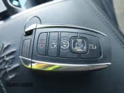 ✅ 2017 Lincoln MKZ Reserve • VIN: 3LN6L5E98HR657710 • Лот: 42734378. Опубликован ранее на IAAI с пробегом 90 283 миль. Бесплатный доступ к архиву аукционных продаж из США и подробный отчёт об истории автомобиля на DreamBid. Изображение 11.