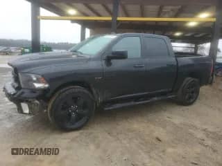 2017 Ram 1500 Express z VIN 3C6RR7KT6HG668879, wystawiony jako Copart lot #85731634 z przebiegiem 88 560 mil mil oraz Szkoda całkowita • Salvage title. Historia ofert i sprzedaży dostępna na DreamBid. Obrazek 1.
