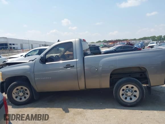✅ 2008 Chevrolet Silverado 1500 Work Truck • VIN: 1GCEC14X98Z317146 • Lot: 43074348. Listed on IAAI with 131,976 mi. Free auction sales archive from the USA and detailed vehicle history report at DreamBid. Image 14.