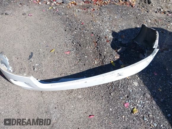 ✅ 2011 Land Rover Range Rover Sport HSE • VIN: SALSF2D48BA706560 • Лот: 43373573. Опубликован ранее на IAAI с пробегом 175 676 миль. Бесплатный доступ к архиву аукционных продаж из США и подробный отчёт об истории автомобиля на DreamBid. Изображение 12.