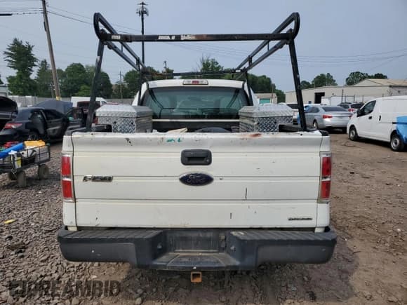 ✅ 2013 Ford F-150 XL • VIN: 1FTFX1CF7DKG12217 • Lot: 60884535. Listed on Copart with 274,243 mi. Free auction sales archive from the USA and detailed vehicle history report at DreamBid. Image 6.