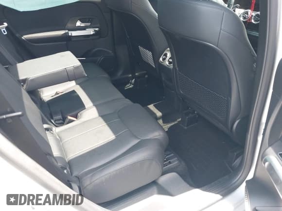 ✅ 2023 Mercedes-Benz GLB 250 • VIN: W1N4M4GB9PW328232 • Lot: 42514520. Listed on IAAI with 10,884 mi. Free auction sales archive from the USA and detailed vehicle history report at DreamBid. Image 8.