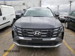 ✅ 2025 Hyundai Tucson SEL • VIN: 5NMJBCDE3SH465445 • Lot: 78689124. Wystawiony na Copart z przebiegiem 1 879 mil. Bezpłatny archiwum sprzedaży aukcyjnych z USA i szczegółowy raport historii pojazdu na DreamBid. Zdjęcie 5.