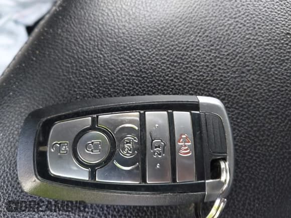 ✅ 2022 Ford Explorer Limited • VIN: 1FMSK8FH8NGA51674 • Lot: 43843022. Wystawiony na IAAI z przebiegiem 50 610 mil. Bezpłatny archiwum sprzedaży aukcyjnych z USA i szczegółowy raport historii pojazdu na DreamBid. Zdjęcie 11.