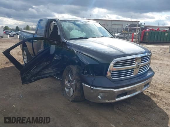 ✅ 2018 Ram 1500 Big Horn • VIN: 1C6RR7GT2JS312355 • Lot: 43677587. Listed on IAAI with 32,462 mi. Free auction sales archive from the USA and detailed vehicle history report at DreamBid. Image 1.