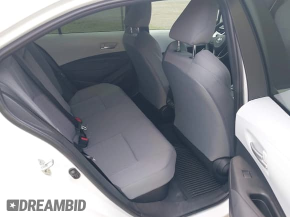 ✅ 2023 Toyota Corolla Hybrid LE • VIN: JTDBCMFE2P3022231 • Lot: 42372398. Wystawiony na IAAI z przebiegiem 29 429 mil. Bezpłatny archiwum sprzedaży aukcyjnych z USA i szczegółowy raport historii pojazdu na DreamBid. Zdjęcie 8.