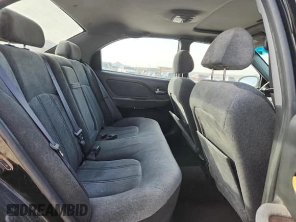 ✅ 2004 Hyundai Sonata GLS • VIN: KMHWF35H04A969057 • Лот: 90365565. Опубликован ранее на Copart с пробегом 165 496 миль. Бесплатный доступ к архиву аукционных продаж из США и подробный отчёт об истории автомобиля на DreamBid. Изображение 10.