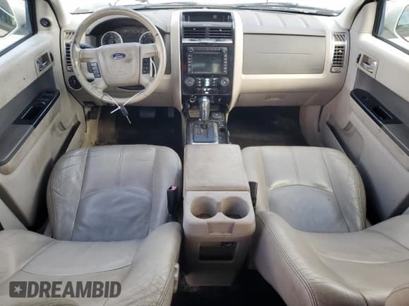 ✅ 2012 Ford Escape Hybrid • VIN: 1FMCU4K37CKA83642 • Lot: 91979265. Listed on Copart with 354,034 mi. Free auction sales archive from the USA and detailed vehicle history report at DreamBid. Image 8.