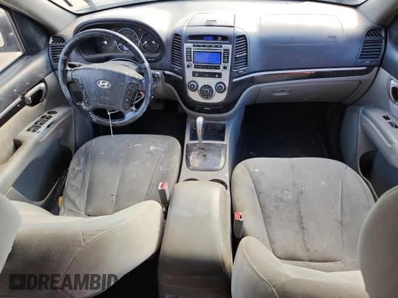 ✅ 2009 Hyundai Santa Fe Limited • VIN: 5NMSH13E49H298984 • Lot: 86452265. Listed on Copart with 204,429 mi. Free auction sales archive from the USA and detailed vehicle history report at DreamBid. Image 8.