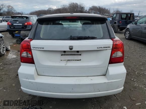 ✅ 2011 Dodge Caliber Mainstreet • VIN: 1B3CB3HA8BD233420 • Лот: 85802534. Опубликован ранее на Copart с пробегом 180 870 миль. Бесплатный доступ к архиву аукционных продаж из США и подробный отчёт об истории автомобиля на DreamBid. Изображение 6.