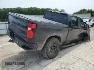 ✅ 2021 Chevrolet Silverado 1500 LT Trail Boss • VIN: 1GCPYFED9MZ123044 • Lot: 64438754. Wystawiony na Copart z przebiegiem 69 978 mil. Bezpłatny archiwum sprzedaży aukcyjnych z USA i szczegółowy raport historii pojazdu na DreamBid. Zdjęcie 3.
