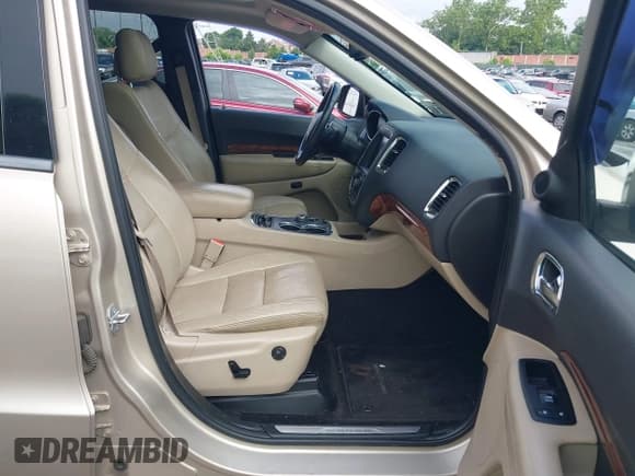 ✅ 2015 Dodge Durango Citadel • VIN: 1C4SDHET1FC702219 • Lot: 42705080. Listed on IAAI with 159,995 mi. Free auction sales archive from the USA and detailed vehicle history report at DreamBid. Image 5.