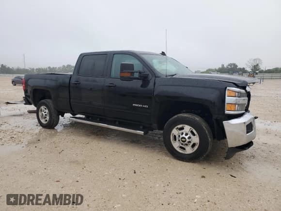 ✅ 2015 Chevrolet Silverado 2500HD LT • VIN: 1GC1CVEG7FF532494 • Lot: 55965055. Wystawiony na Copart z przebiegiem 149 664 mil. Bezpłatny archiwum sprzedaży aukcyjnych z USA i szczegółowy raport historii pojazdu na DreamBid. Zdjęcie 4.