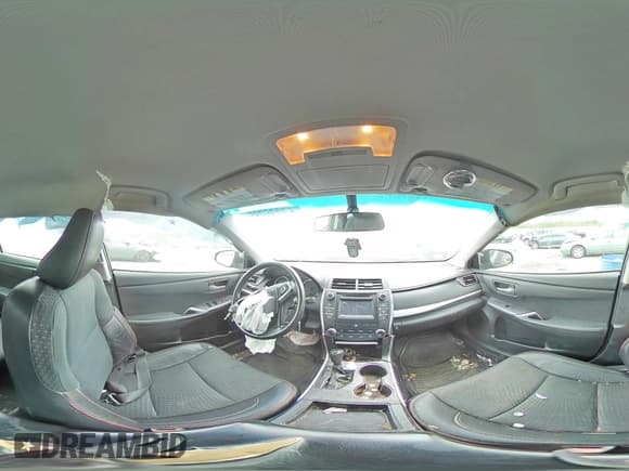 ✅ 2015 Toyota Camry XLE • VIN: 4T1BF1FK6FU902350 • Lot: 67036985. Wystawiony na Copart z przebiegiem 167 857 mil. Bezpłatny archiwum sprzedaży aukcyjnych z USA i szczegółowy raport historii pojazdu na DreamBid. Zdjęcie 14.