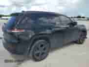 2022 Jeep Grand Cherokee Altitude with VIN 1C4RJGAG9N8572685, listed as a Copart auction lot 84384905 with 35,690 mi miles and Non repairable. Bid and sale history available at DreamBid. Image 3.