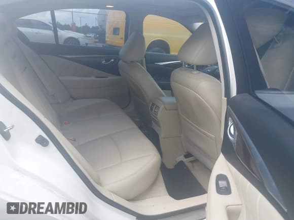 ✅ 2015 Infiniti Q50 Premium • VIN: JN1BV7AP8FM330939 • Lot: 43102515. Listed on IAAI with 139,222 mi. Free auction sales archive from the USA and detailed vehicle history report at DreamBid. Image 8.