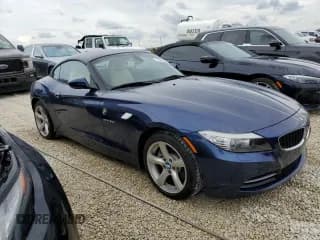 ✅ 2010 BMW Z4 sDrive30i • VIN: WBALM5C55AE377124 • Lot: 77951244. Listed on Copart with 18,842 mi. Free auction sales archive from the USA and detailed vehicle history report at DreamBid. Image 4.