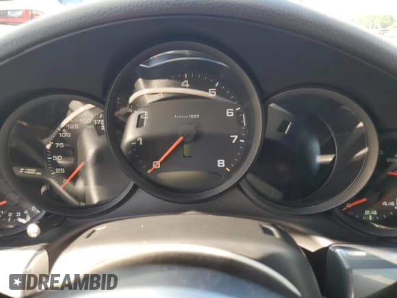 ✅ 2017 Porsche 911 Carrera • VIN: WP0CA2A97HS141201 • Lot: 73797854. Wystawiony na Copart z przebiegiem Nie podano. Bezpłatny archiwum sprzedaży aukcyjnych z USA i szczegółowy raport historii pojazdu na DreamBid. Zdjęcie 9.