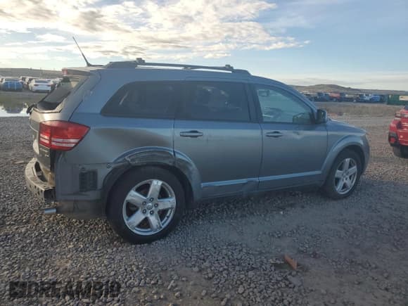 ✅ 2010 Dodge Journey SXT • VIN: 3D4PH5FV8AT256711 • Lot: 91935755. Wystawiony na Copart z przebiegiem 206 452 mil. Bezpłatny archiwum sprzedaży aukcyjnych z USA i szczegółowy raport historii pojazdu na DreamBid. Zdjęcie 3.