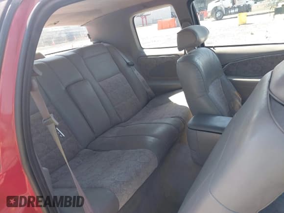 ✅ 1996 Mercury Cougar • VIN: 1MELM6242TH607364 • Lot: 42968383. Listed on IAAI with 130,625 mi. Free auction sales archive from the USA and detailed vehicle history report at DreamBid. Image 8.