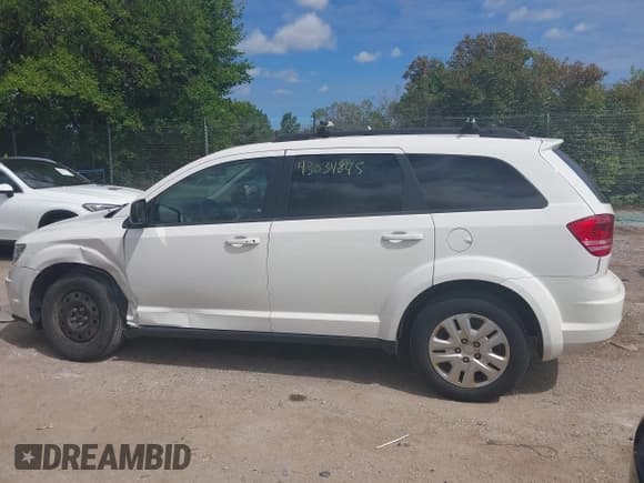 ✅ 2018 Dodge Journey SE • VIN: 3C4PDCABXJT217662 • Lot: 43034845. Wystawiony na IAAI z przebiegiem 153 318 mil. Bezpłatny archiwum sprzedaży aukcyjnych z USA i szczegółowy raport historii pojazdu na DreamBid. Zdjęcie 14.