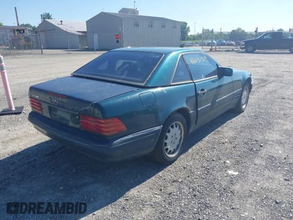 ✅ 1996 Mercedes-Benz SL 500 • VIN: WDBFA67F2TF130432 • Лот: 42631519. Опубликован ранее на IAAI с пробегом 107 594 миль. Бесплатный доступ к архиву аукционных продаж из США и подробный отчёт об истории автомобиля на DreamBid. Изображение 4.
