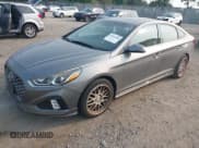 ✅ 2018 Hyundai Sonata SEL • VIN: 5NPE34AF2JH617590 • Лот: 42916700. Опубликован ранее на IAAI с пробегом 81 434 миль. Бесплатный доступ к архиву аукционных продаж из США и подробный отчёт об истории автомобиля на DreamBid. Изображение 2.