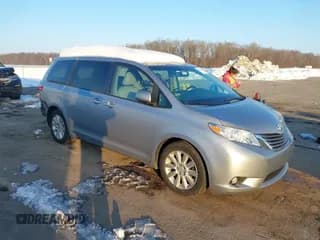 ✅ 2015 Toyota Sienna Limited • VIN: 5TDDK3DC1FS094834 • Lot: 41344394. Listed on IAAI with 137,146 mi. Free auction sales archive from the USA and detailed vehicle history report at DreamBid. Image 1.