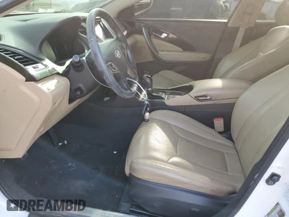 ✅ 2014 Hyundai Azera Limited • VIN: KMHFH4JG3EA352749 • Лот: 55457525. Опубликован ранее на Copart с пробегом Не указан. Бесплатный доступ к архиву аукционных продаж из США и подробный отчёт об истории автомобиля на DreamBid. Изображение 7.