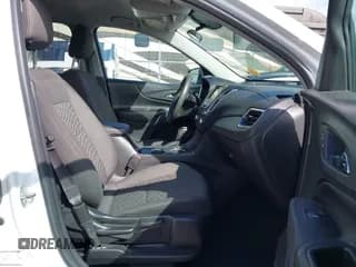 ✅ 2019 Chevrolet Equinox LT • VIN: 3GNAXKEV0KL140529 • Лот: 43248666. Опубликован ранее на IAAI с пробегом 103 795 миль. Бесплатный доступ к архиву аукционных продаж из США и подробный отчёт об истории автомобиля на DreamBid. Изображение 5.