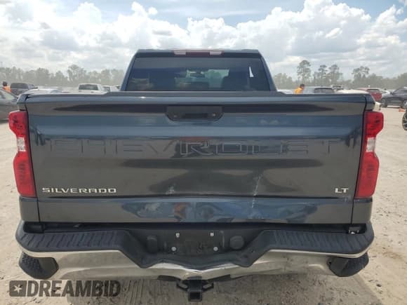 ✅ 2020 Chevrolet Silverado 1500 LT • VIN: 1GCRWCED9LZ169503 • Lot: 67864284. Wystawiony na Copart z przebiegiem 126 434 mil. Bezpłatny archiwum sprzedaży aukcyjnych z USA i szczegółowy raport historii pojazdu na DreamBid. Zdjęcie 6.