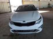 ✅ 2019 Kia Optima S • VIN: 5XXGT4L32KG361251 • Lot: 85090585. Wystawiony na Copart z przebiegiem 167 589 mil. Bezpłatny archiwum sprzedaży aukcyjnych z USA i szczegółowy raport historii pojazdu na DreamBid. Zdjęcie 5.